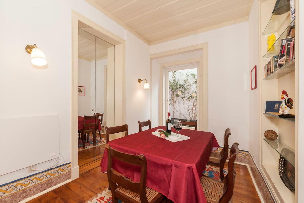 2 Bedroom Apartment With Patio Next To Avenida Da Liberdade Lisboa Ngoại thất bức ảnh