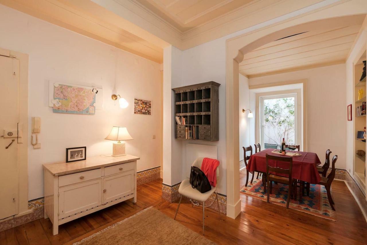 2 Bedroom Apartment With Patio Next To Avenida Da Liberdade Lisboa Ngoại thất bức ảnh
