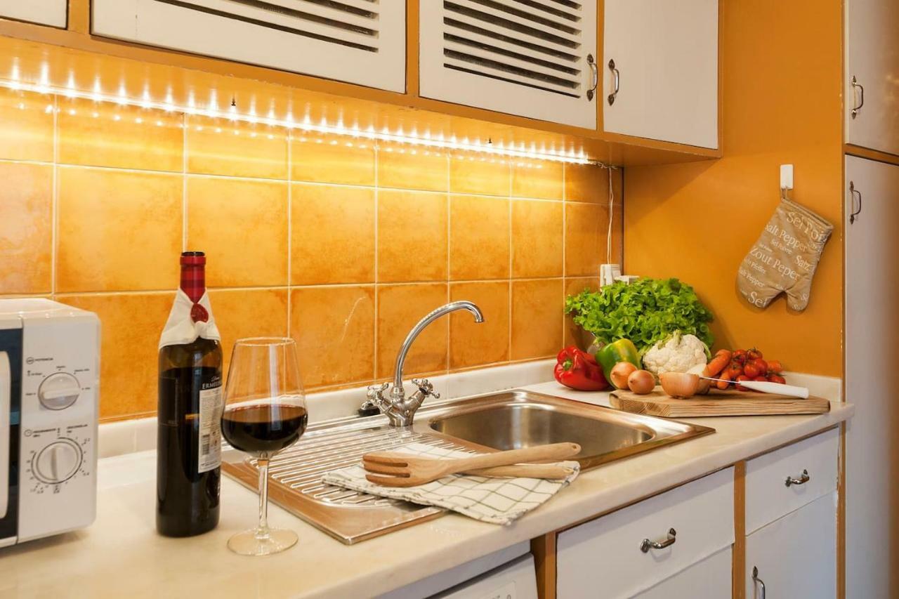 2 Bedroom Apartment With Patio Next To Avenida Da Liberdade Lisboa Ngoại thất bức ảnh